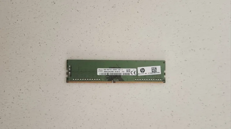 Модуль памяти SK Hynix 8GB 3200MHz DDR4 RDIMM PC4-3200AA RAM HMA81GR7CJR8N-XN — фото лота 1