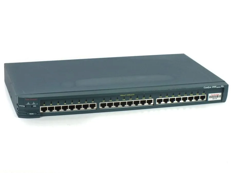 Коммутатор Cisco WS-C2924-XL-EN Catalyst 2900 XL 24-Port 10/100 Ethernet Switch