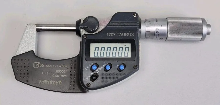 Микрометр Mitutoyo 293-335-30 Micrometer 0-1"/25.4mm IP65 Friction Thimble SPC