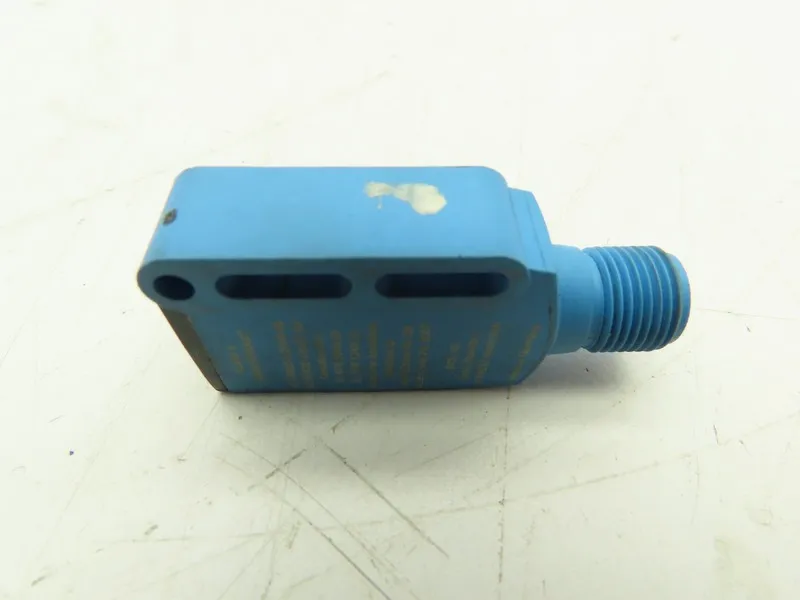 Фотоэлектрический датчик One SICK WL9L-3P2432 Photoelectric switch sensor