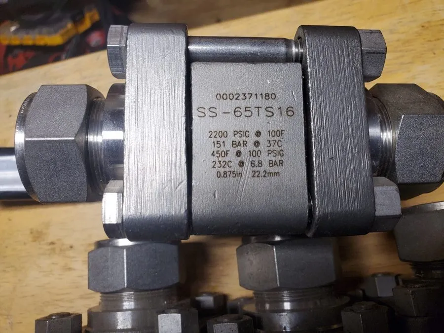 Клапан Swagelok SS-65TS16 Stainless Steel 60 Series Ball Valve — фото лота 2