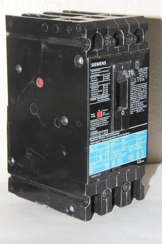Автоматический выключатель Siemens ED63B070 Circuit Breaker 3 Pole 70A 600V Sent