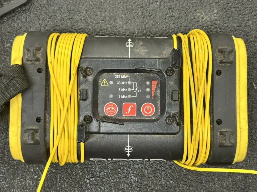 Трассоискатель Ridgid SeekTech SR-20 Utility Line Locator Receiver w/ ST-305 Tra