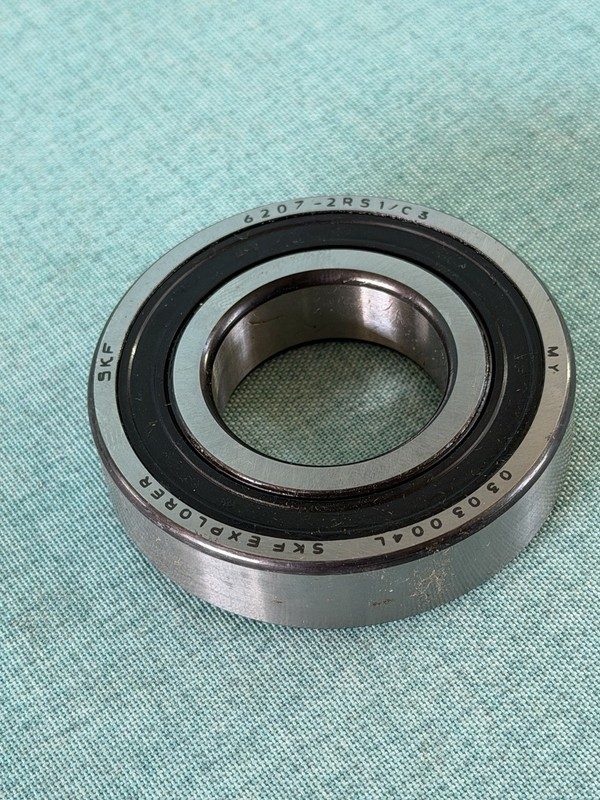 Подшипник SKF W 6207-2RS1 deep groove ball bearing