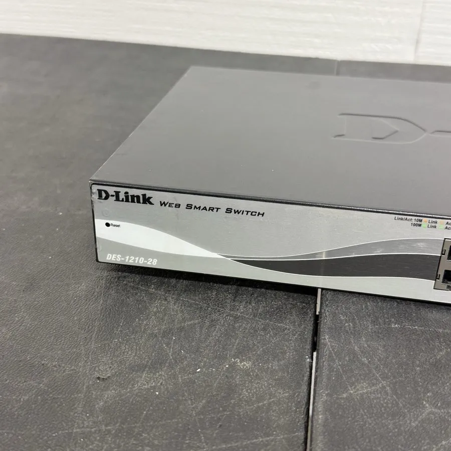 Коммутатор D-Link DGS-1210-28 28-Port PoE Gigabit Web Smart Switch