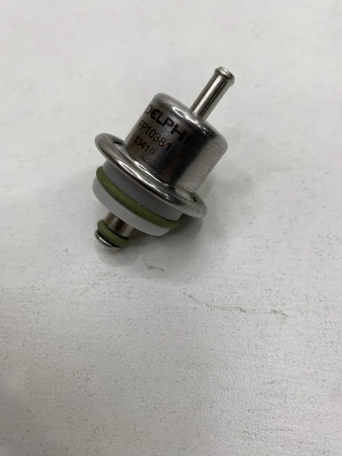 Трубопроводная арматура Fuel Injection Pressure Regulator Standard для 92-96 Che