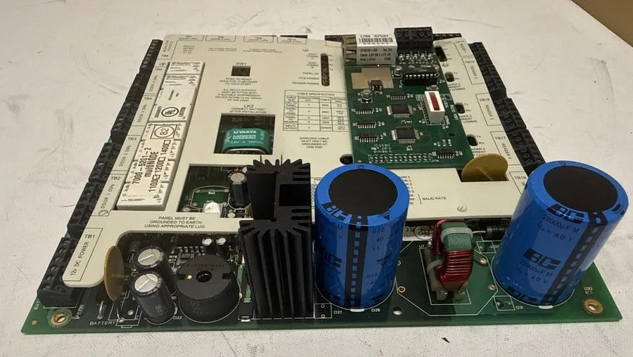 Оборудование видеонаблюдения AMag Technology multiNODE 1100 Access Control Panel