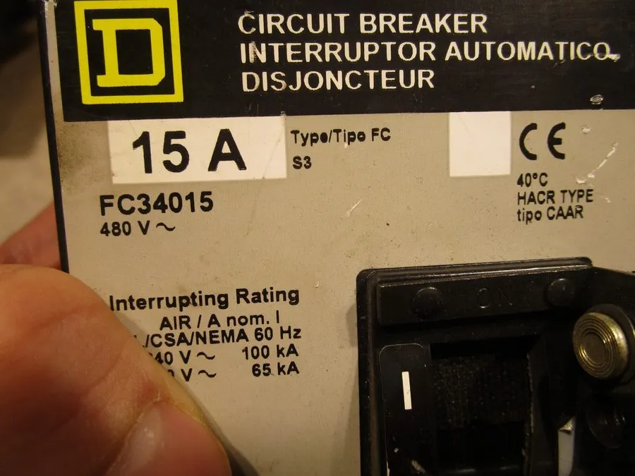 Автоматический выключатель Square D FC34015 Circuit Breaker 15 Amp, 3 Pole, 480V