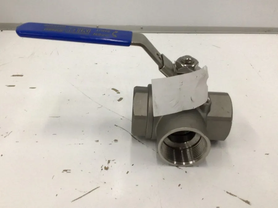 Клапан G-Sstw-150 1-1/2" Fnpt Stainless Steel Manual Three-Way Ball Valve — фото лота 1