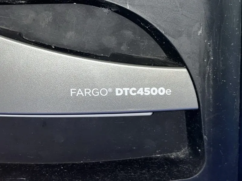 Принтер этикеток FARGO DTC4500E ID CARD PRINTER AND ENCODER ( DESCRIPTION) — фото лота 4
