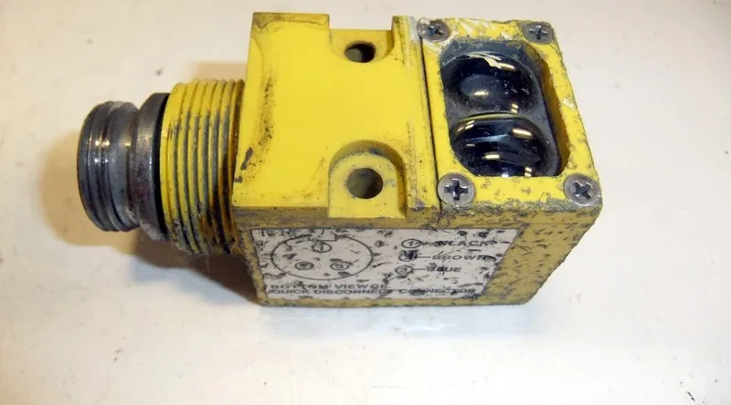 Фотоэлектрический датчик BANNER SM2A912LVQD PHOTOELECTRIC SENSOR 24-250VAC 26577