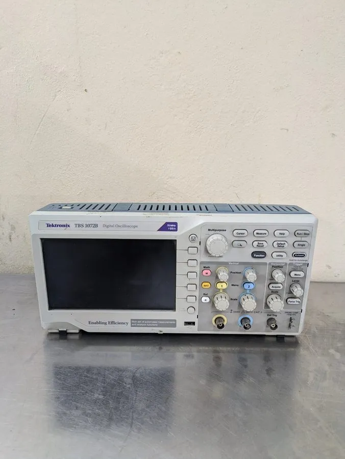 Осциллограф Tektronix TBS1072B Digital Oscilloscope 70MHz 1GS/s 2 Channel