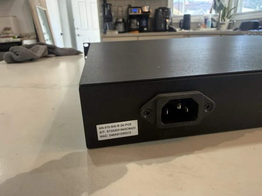 Коммутатор Araknis AN-310-SW-R-24-POE 24-Port Gigabit PoE+ Managed Switch