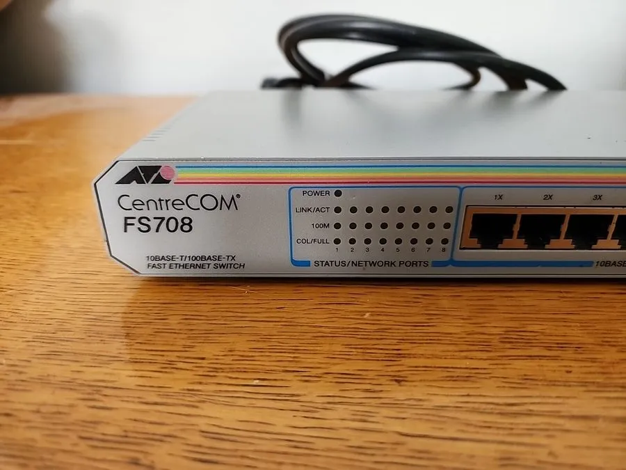 Коммутатор Allied Telesis AT-FS708TL switch is a reliable and efficient Power ov