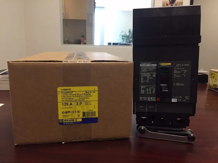 Автоматический выключатель HJA36125 3Pole 125Amp 480/600Volt I-Line Square D HJA