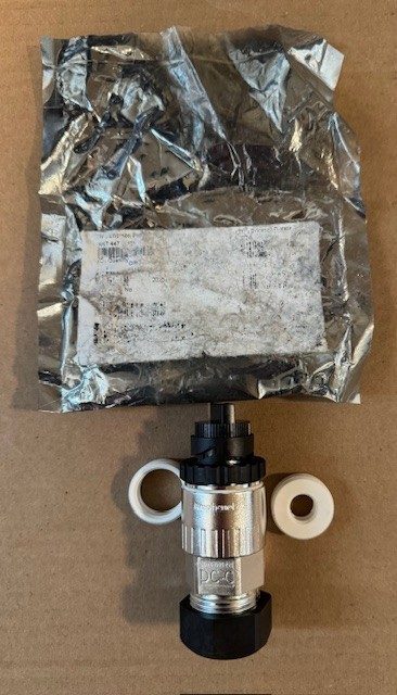 Разъём Amphenol P400-S08-054 Nokia RRU Power Connector