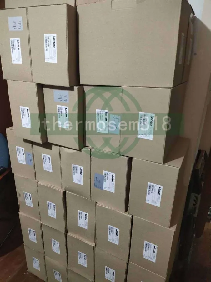 Сервопривод EVS9323-ER LENZE SERVO DRIVE INVERTER