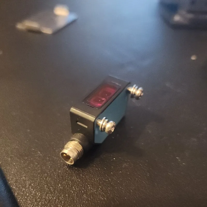 Фотоэлектрический датчик SICK 6026112, WT100-P3410, Miniature photoelectric sens