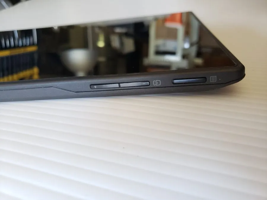 Монитор Lenovo ThinkVision LT1423p Widescreen USB 3.0 Portable Touch Monitor 13. — фото лота 2
