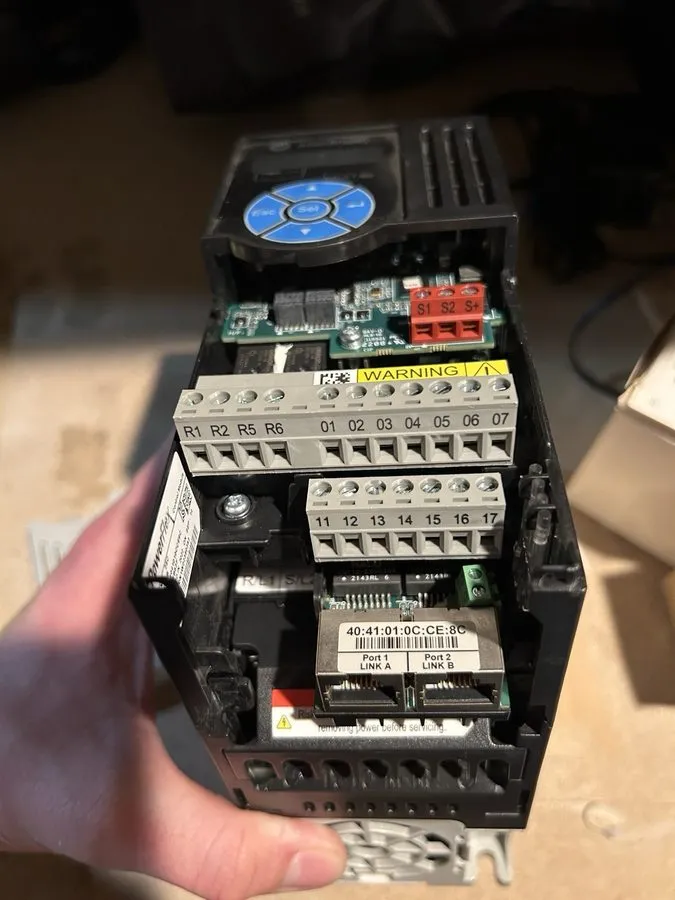 Частотный преобразователь Allen-Bradley 25C-D4P0N114 PowerFlex 527 2.0HP AC Driv