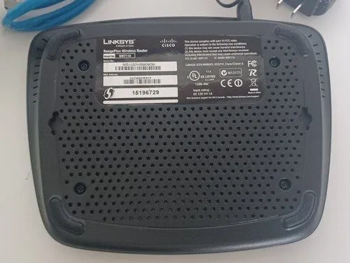 Маршрутизатор Cisco Linksys WRT110 RangePlus Wireless G 4-Port 2.4GHz Router — фото лота 3
