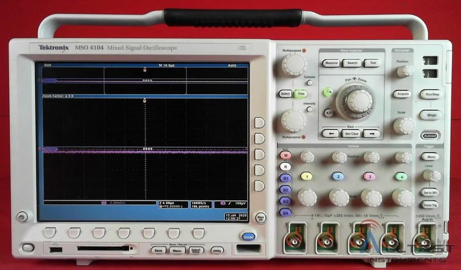 Осциллограф Tektronix MSO4104 1GHz 4 Channel 5GS/s Mixed Signal Oscilloscope