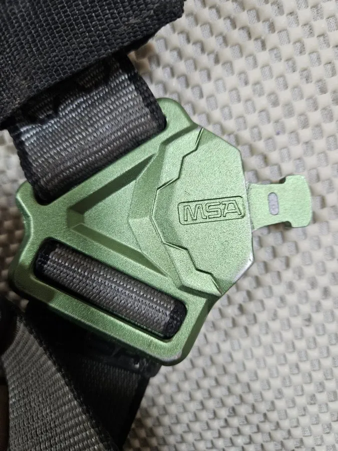 Жгут проводов Msa Safety 10194888 V-Fit Full Body Harness, X Large Quick-Connect — фото лота 1