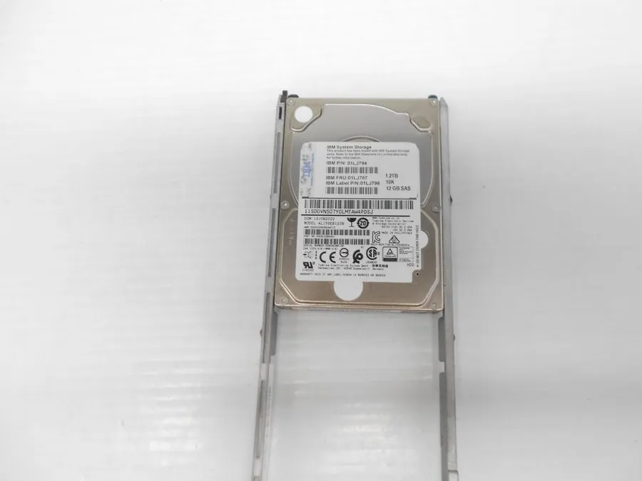 Жёсткий диск IBM 01LJ787 Seagate ST1200MM0088 HDD 2.5” 1.2TB SAS-3 12.0 Gbps 10k