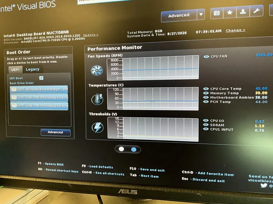 INTEL NUC PC NUC7I5BNK i5-7260U 8GB 256GB WIN 11