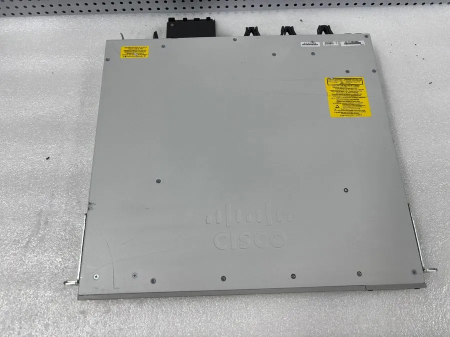 Коммутатор Cisco C9300-48U-A 48-Port mGig 10G Base-T Layer3 Managed Switch