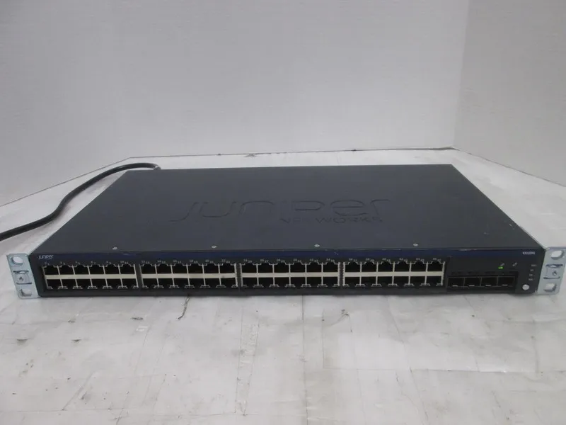 Коммутатор JUNIPER NETWORKS EX2200-48T-4G SWITCH