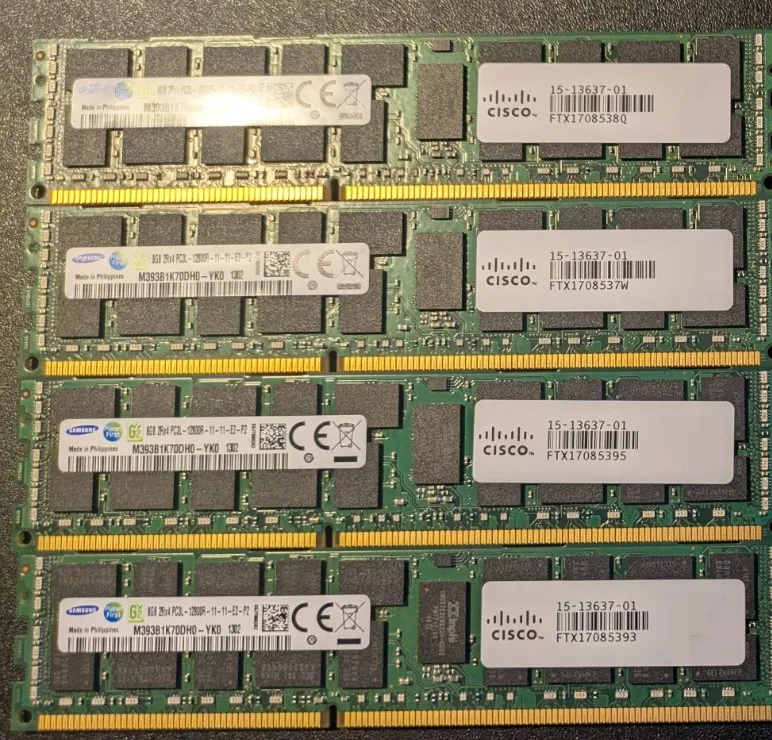 Модуль памяти 2 x 8GB Samsung M393B1K70DH0-YK0 2Rx4 PC3L-12800R DDR3 RAM (16GB i