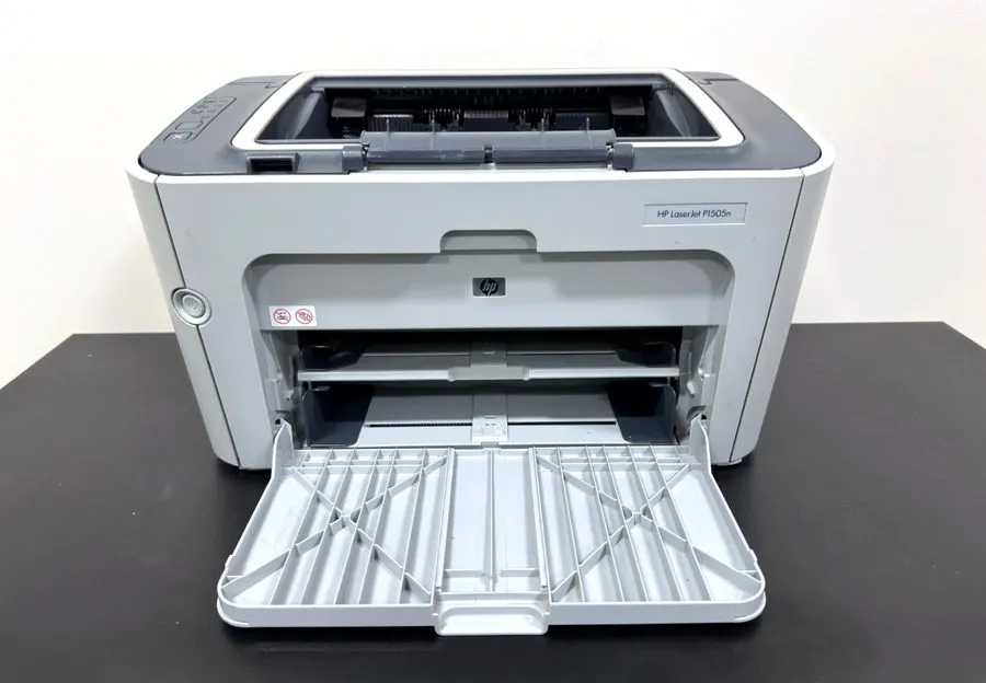 Лазерный принтер HP LaserJet P1505n Laser Printer CB413A USB Works Perfectly — фото лота 1