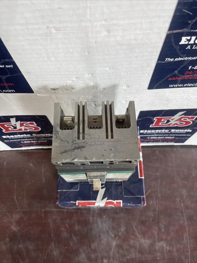 Автоматический выключатель GE THED124060 Circuit Breaker 60 Amp 480V 2 Pole