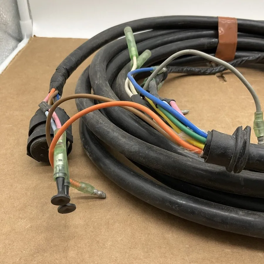 Жгут проводов Suzuki Outboard Main Wiring Harness 36620-92E00 — фото лота 1