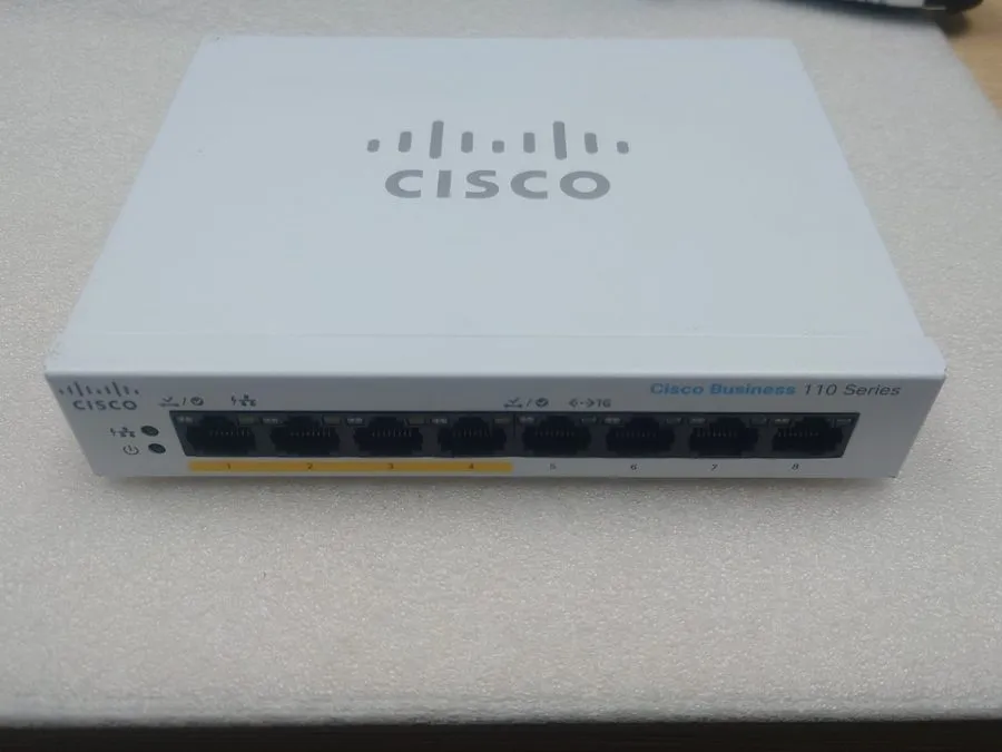 Коммутатор CISCO CBS110-8PP-D UNMANAGED 110 SERIES 8-PORT UNMANAGED POE SWITCH