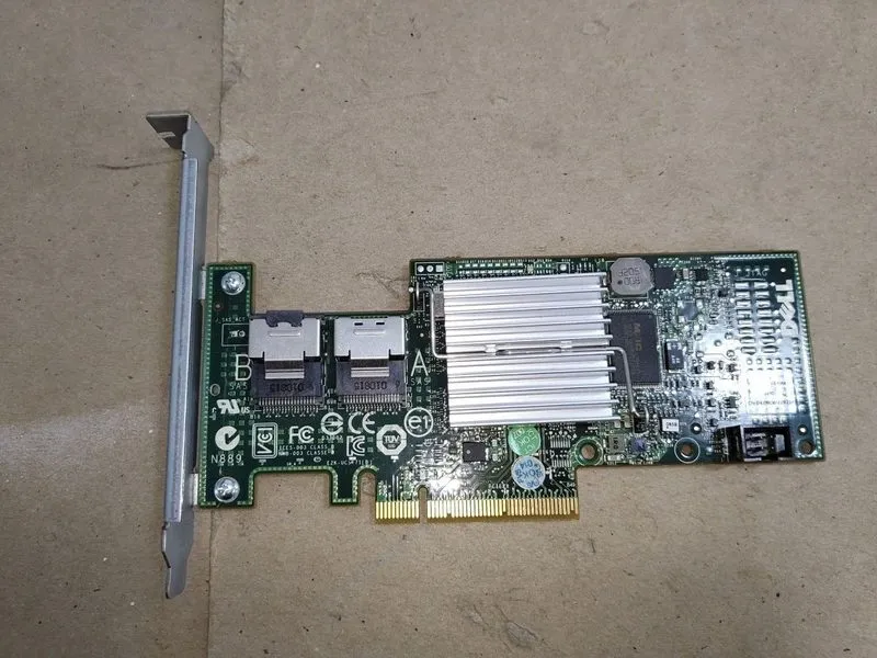Контроллер PERC 47MCV H200 6Gb PCI-e SAS SATA 8-Port Raid Controller 047MCV