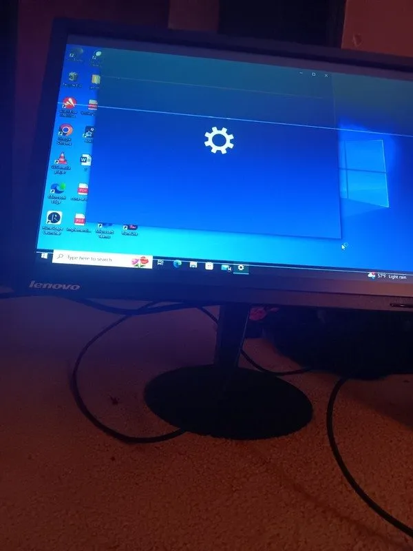 Монитор Lenovo ThinkVision T2254pC 22" LED Backlit 1680 x 1050 Monitor w/Stand