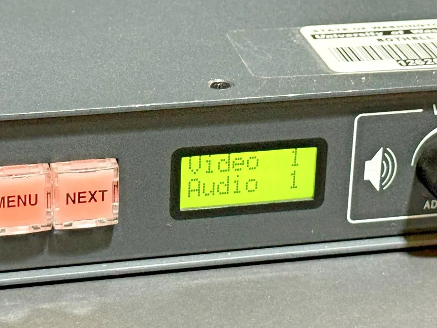 Видеооборудование Extron System 5 IP 5-Input Audio/Video Switcher