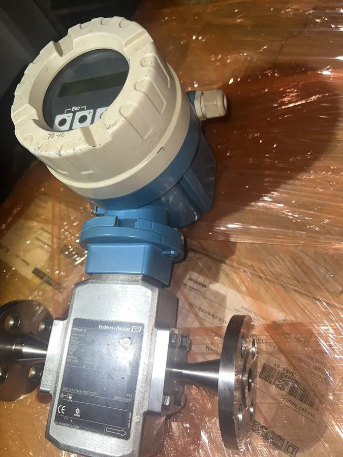 Расходомер Endress+Hauser Promag 10H08 Flow Meter DN8 1/3" PFA Excellent
