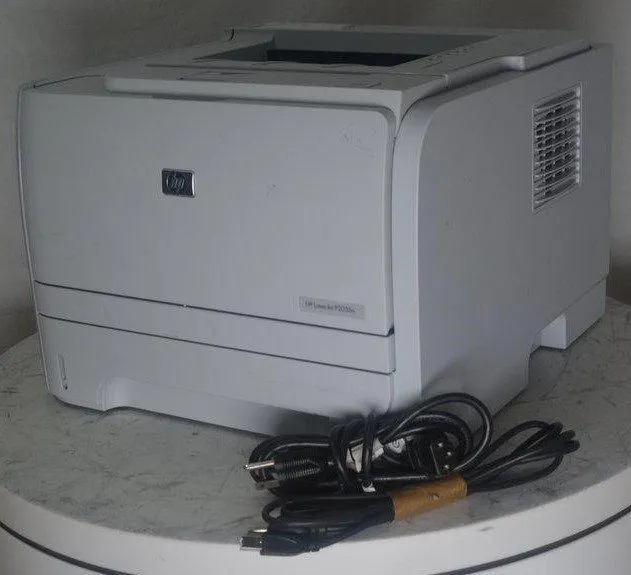 Лазерный принтер HP LaserJet P2035N Laser Printer w/ Toner NO POWER CORD