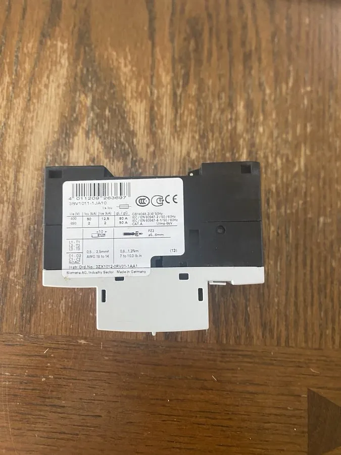 Автоматический выключатель SIEMENS 3RV1011-1JA10 Motor Protection Circuit Breake — фото лота 2