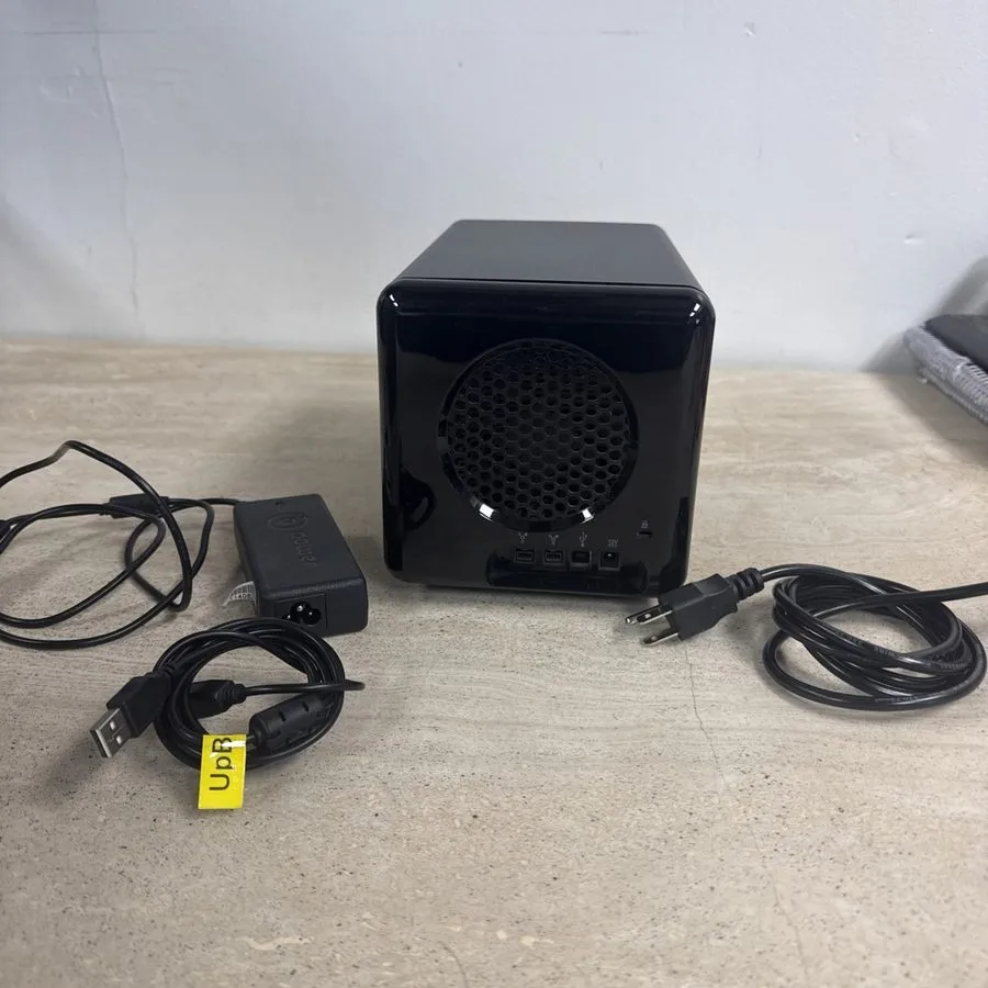СХД DATA ROBOTICS DROBO DR04DD10 Hard Drive Storage