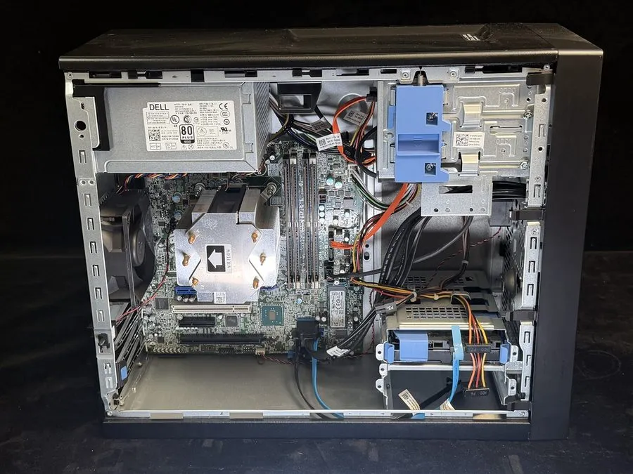 Жёсткий диск Dell Precision 3620 Tower i7-7700K 4.2GHz 8GB RAM 512GB M.2 500GB H — фото лота 2