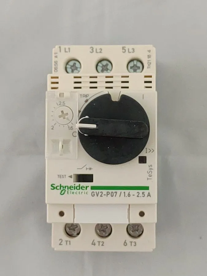 Автоматический выключатель Schneider Electric GV2P07 Motor Circuit Breaker 1.6–2