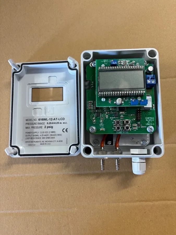 Датчик давления Dwyer 616WL-12-LCD Weatherproof Differential Pressure Transmitte — фото лота 2