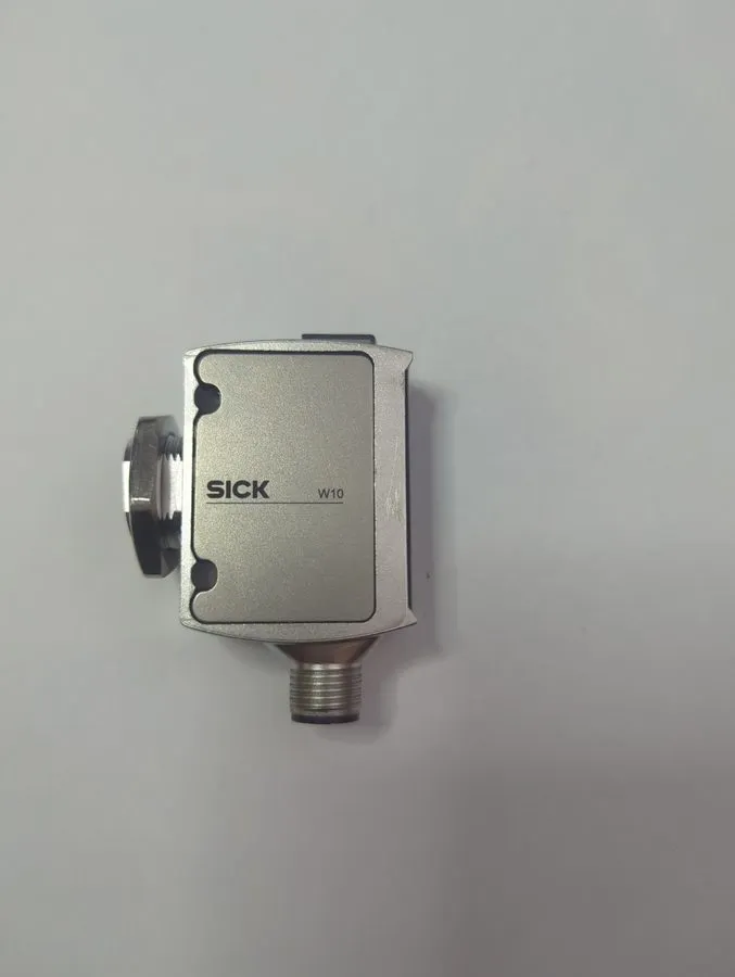 Датчик приближения SICK 1133544 Multifunction Photoelectric Proximity Sensor IO  — фото лота 2