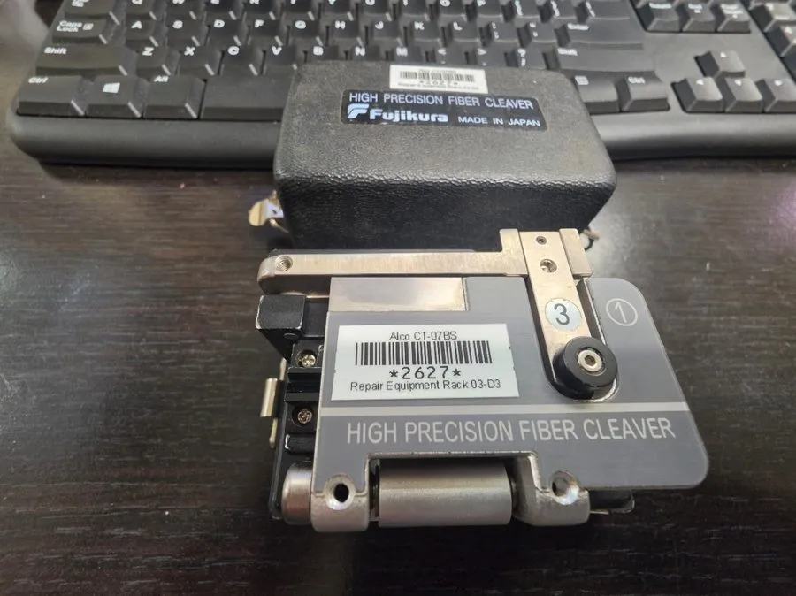 Скалыватель Fujikura CT-07BS SM MM High Precision Fiber Cleaver CT07 BS — фото лота 2
