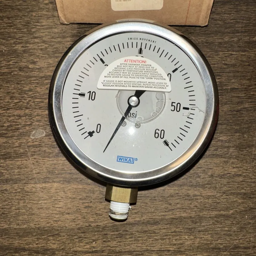 Трубопроводная арматура Wika 9699117 Type 213.53 Pressure Gauge 4" 60psi 1/4" NP — фото лота 1