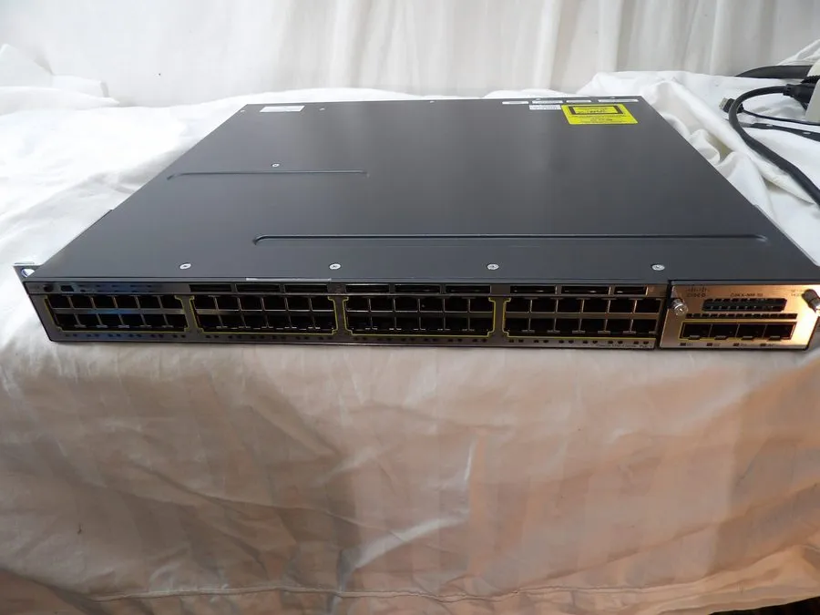 Коммутатор Cisco WS-C3750X-48P-S V01 Ethernet Switch